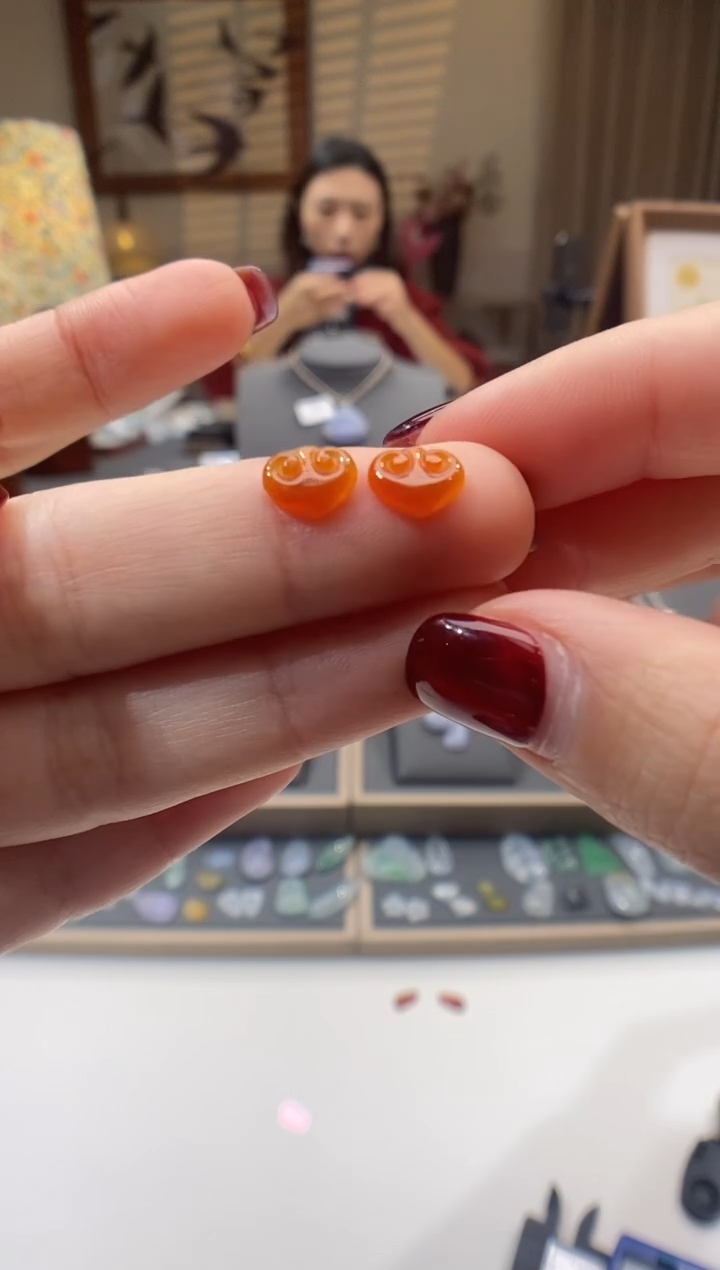 【闪购商品】翡翠颈饰未镶嵌如意