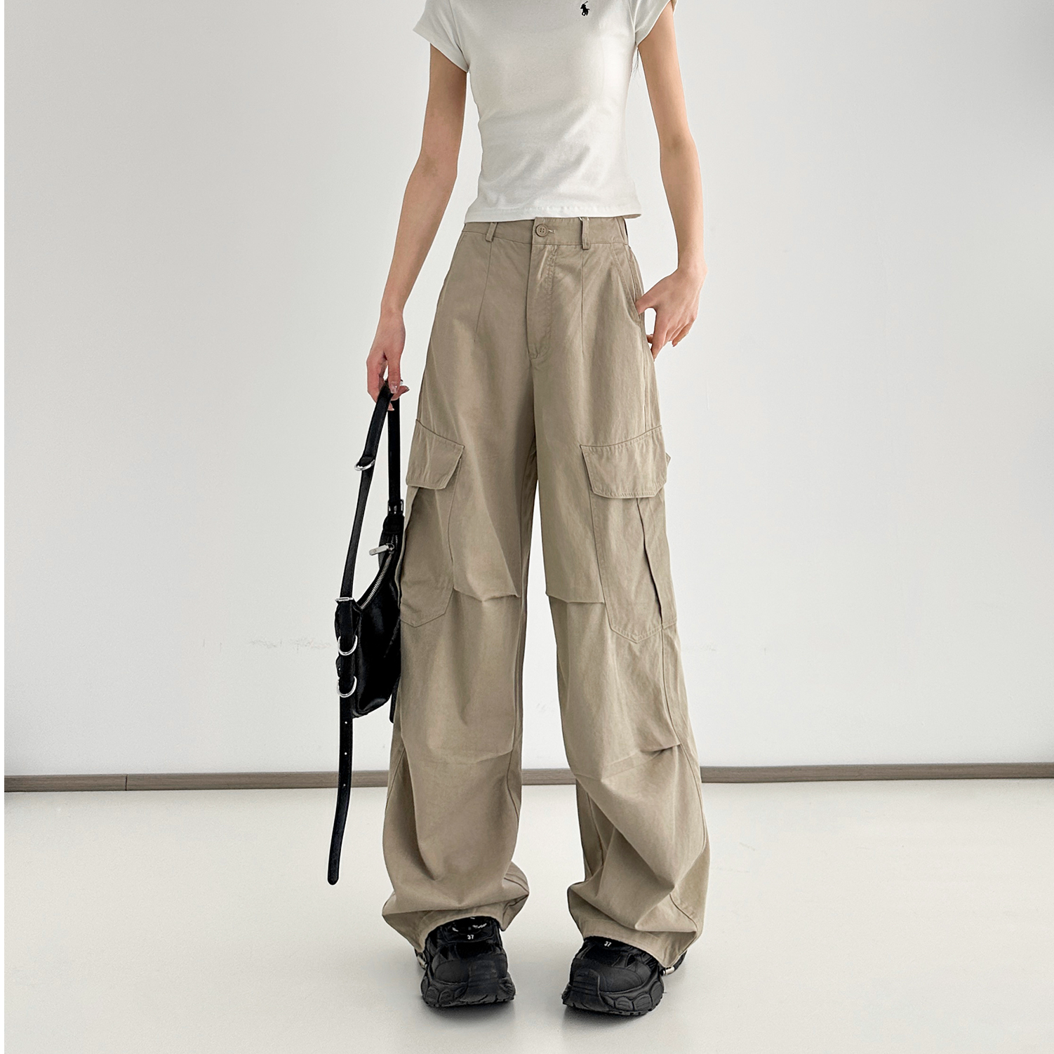 动感少女 美式宽松显瘦工装裤女2025夏季新款休闲直筒高街阔腿裤