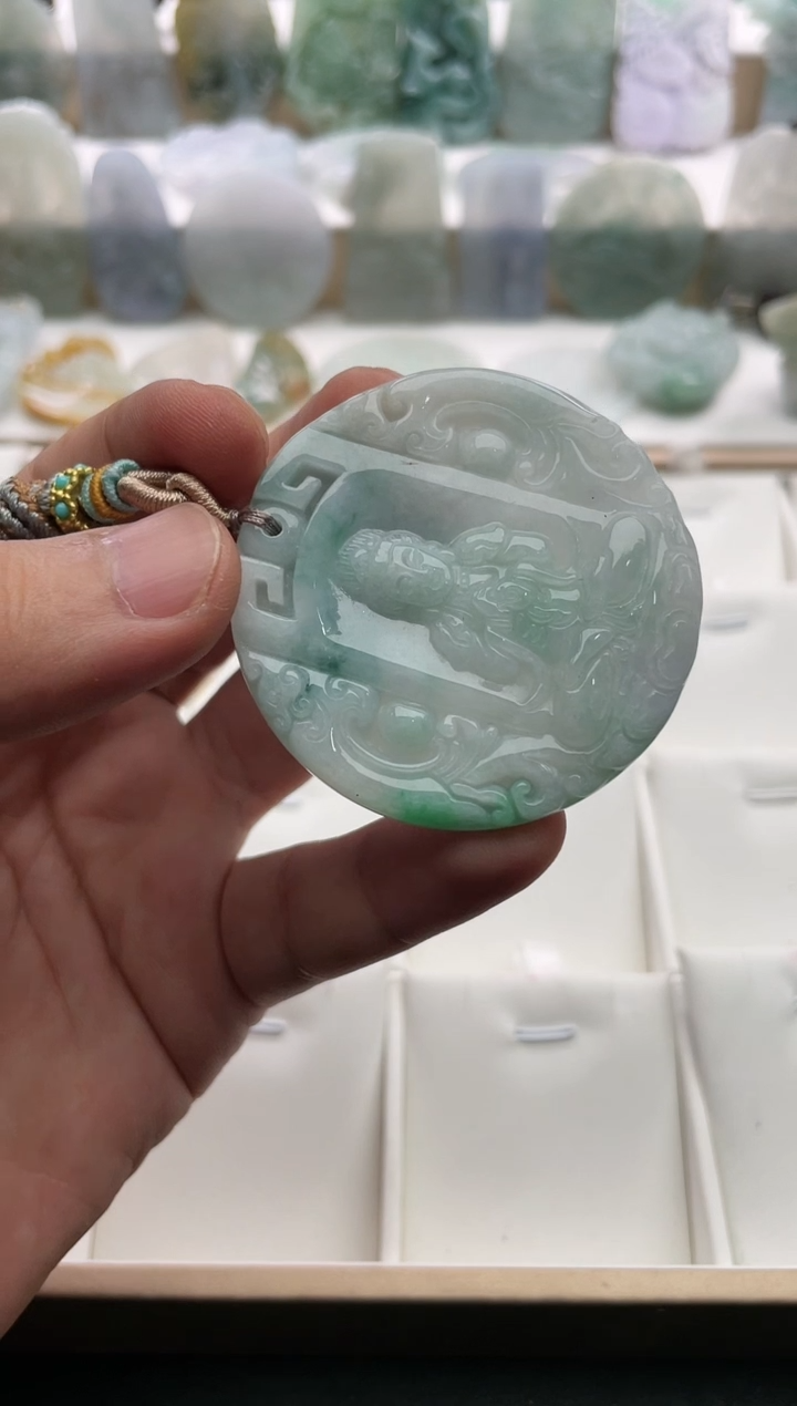 【闪购商品】翡翠颈饰未镶嵌..../2/14/ 160