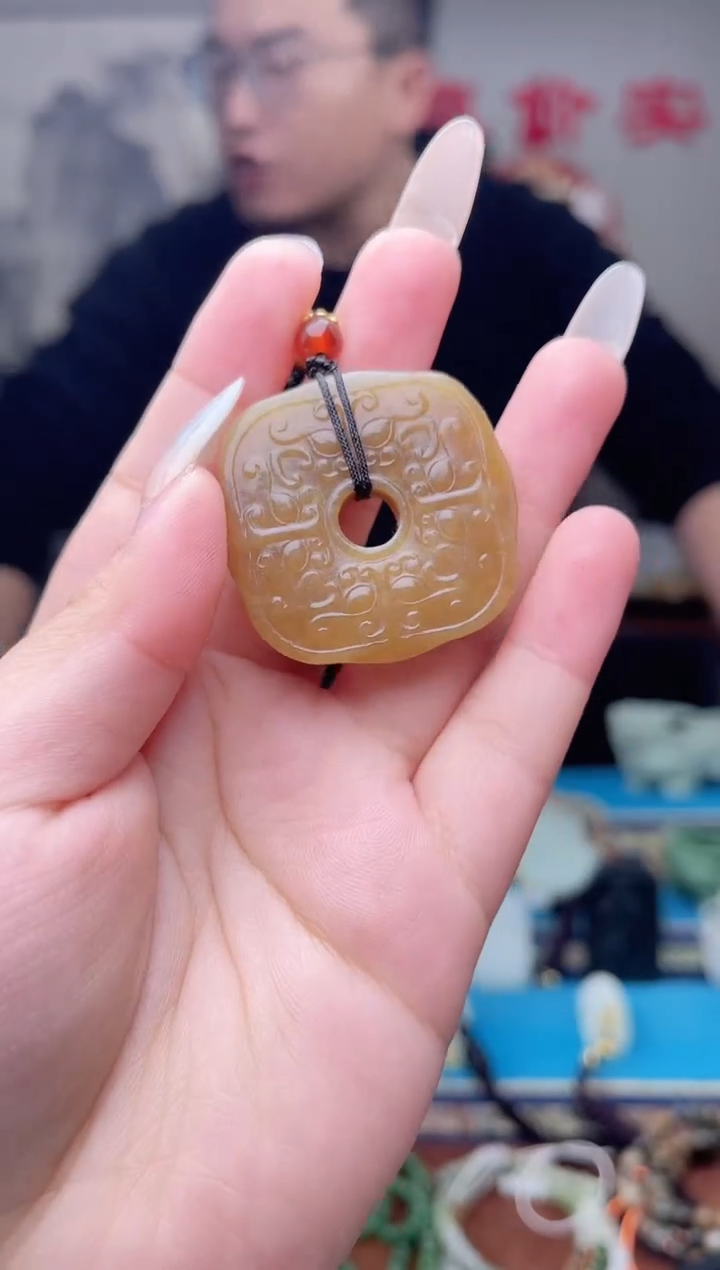 【闪购商品】和田玉挂件未镶嵌1