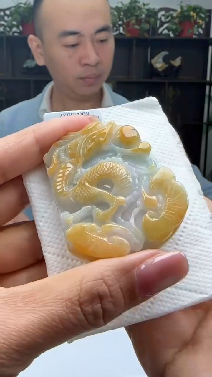 【闪购商品】翡翠颈饰未镶嵌天然翡翠A货吊坠