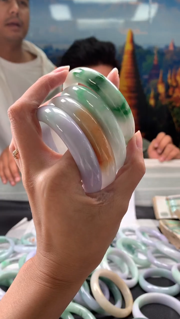 【闪购商品】翡翠手镯未镶嵌翡翠手镯 展示链接