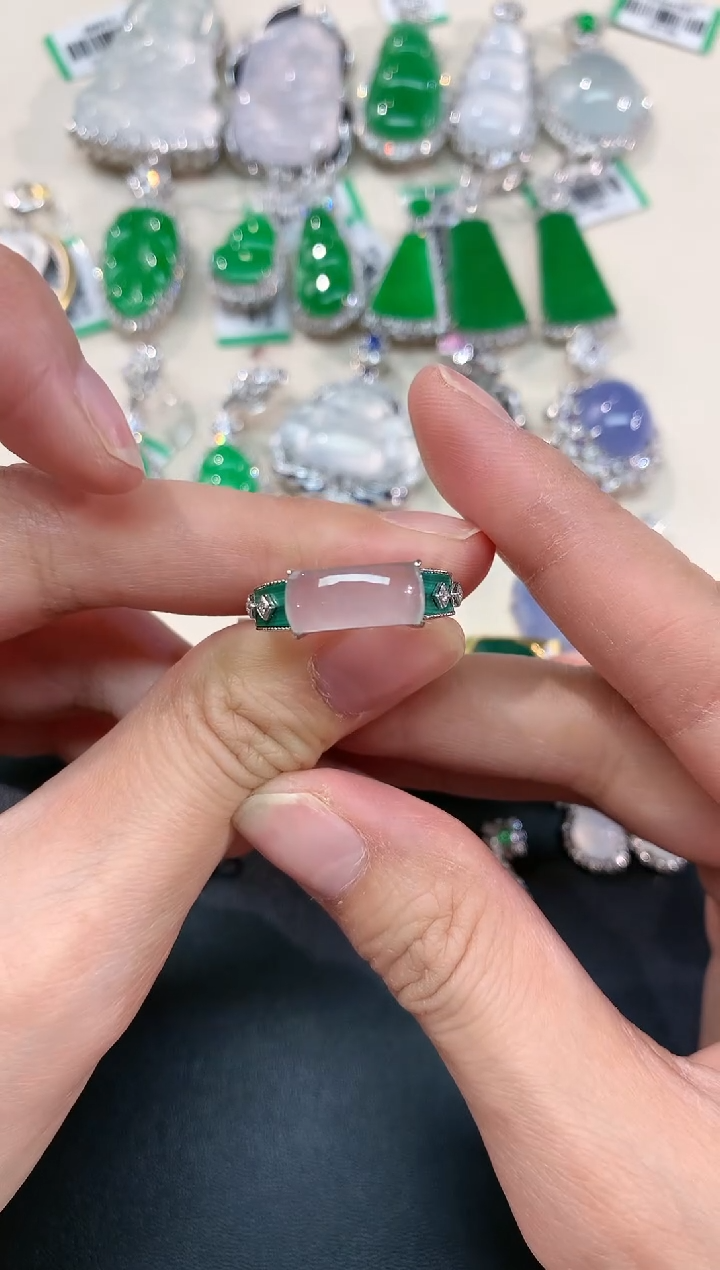 【闪购商品】翡翠戒指18K金镶嵌A67|5980