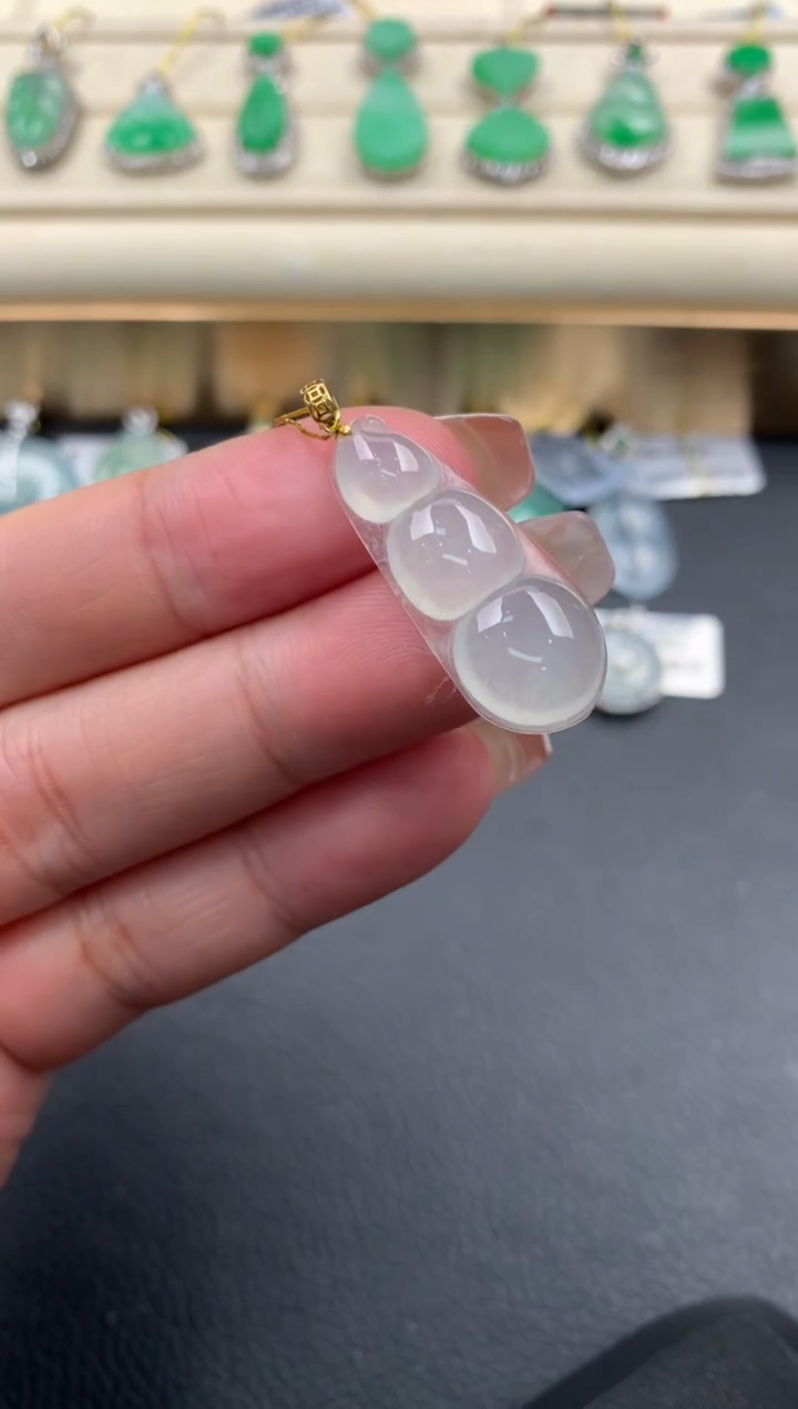 【闪购商品】翡翠颈饰18K金镶嵌D796