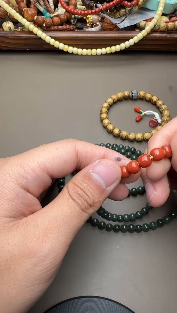 【闪购商品】南红玛瑙南红珠子足金镶嵌南红珠子831354