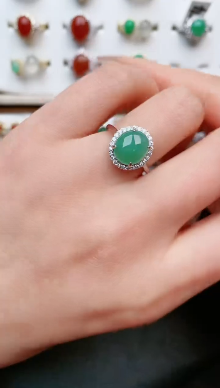 【闪购商品】翡翠戒指银S925镶嵌.....