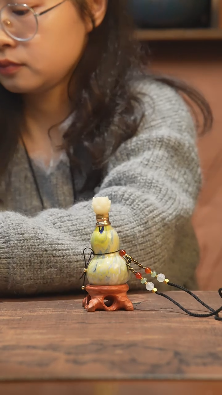 【闪购商品】46号-大漆飘漆小葫芦脖挂