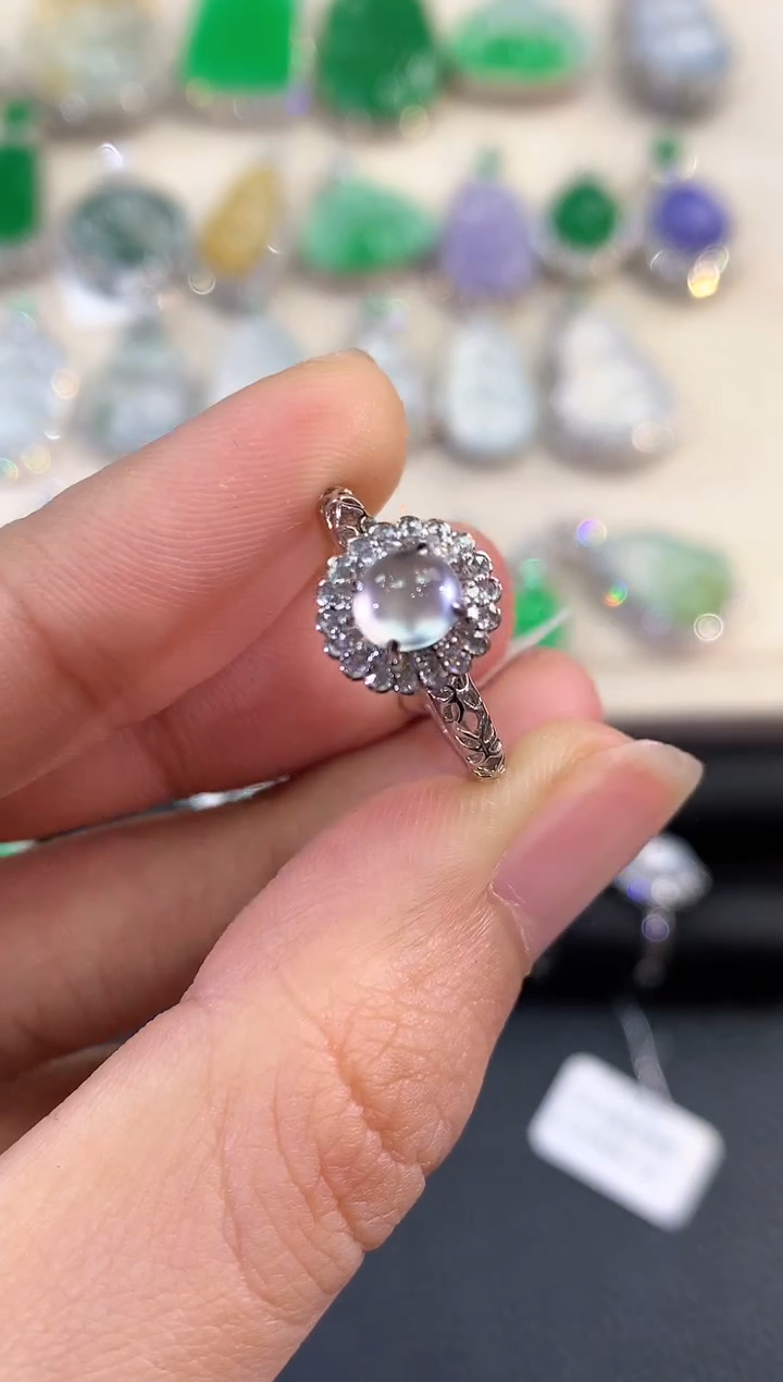 【闪购商品】翡翠戒指18K金镶嵌B62      