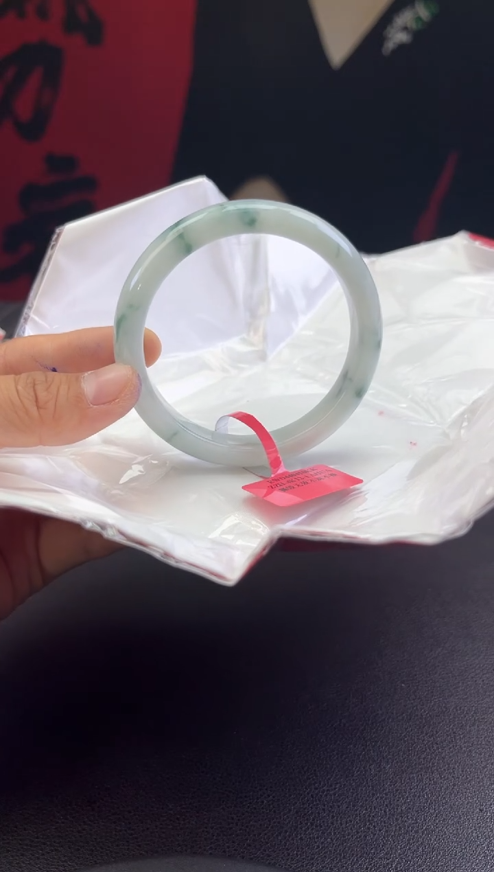 【闪购商品】翡翠手镯未镶嵌8翡翠手镯