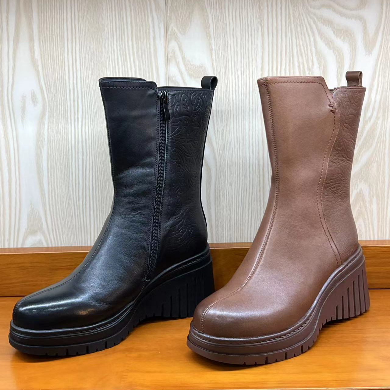 时装靴秋冬单靴加绒圆头女鞋英伦风冬季女靴短靴时尚550-5359