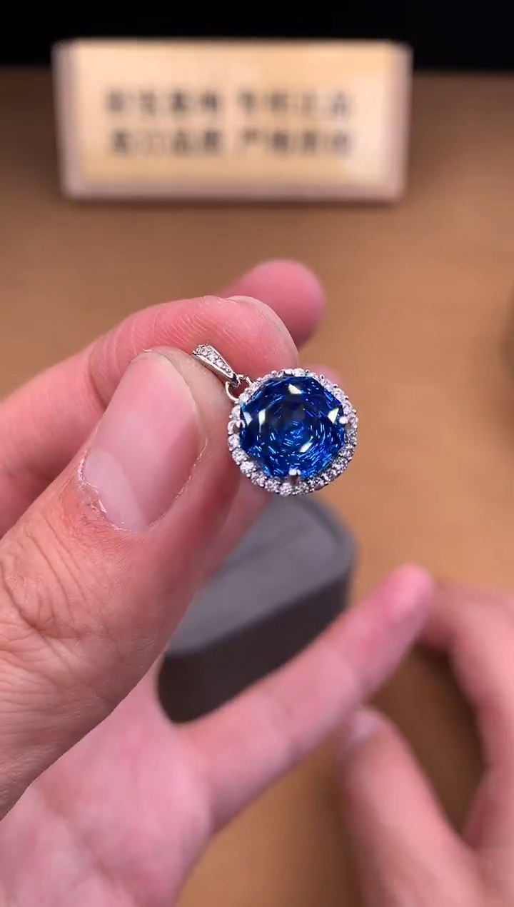 颈饰银S925镶嵌托帕石23231