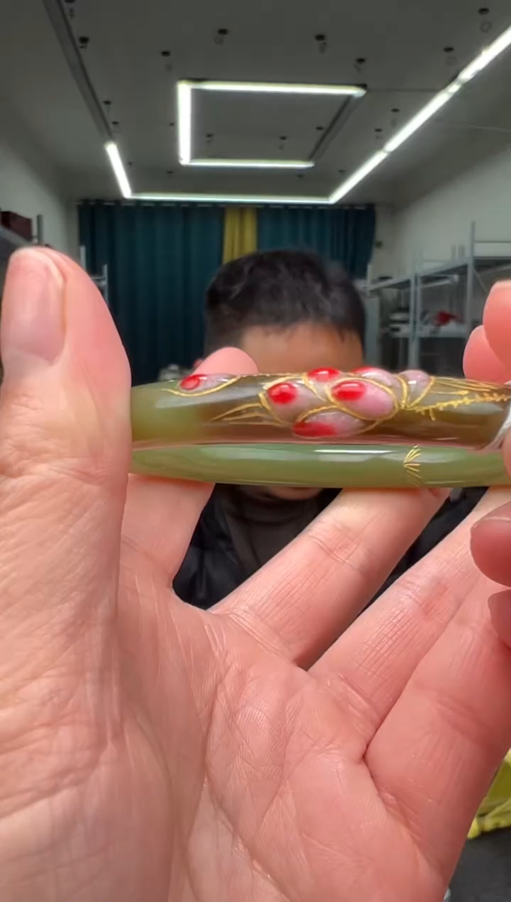 未镶嵌手镯和田玉手镯60