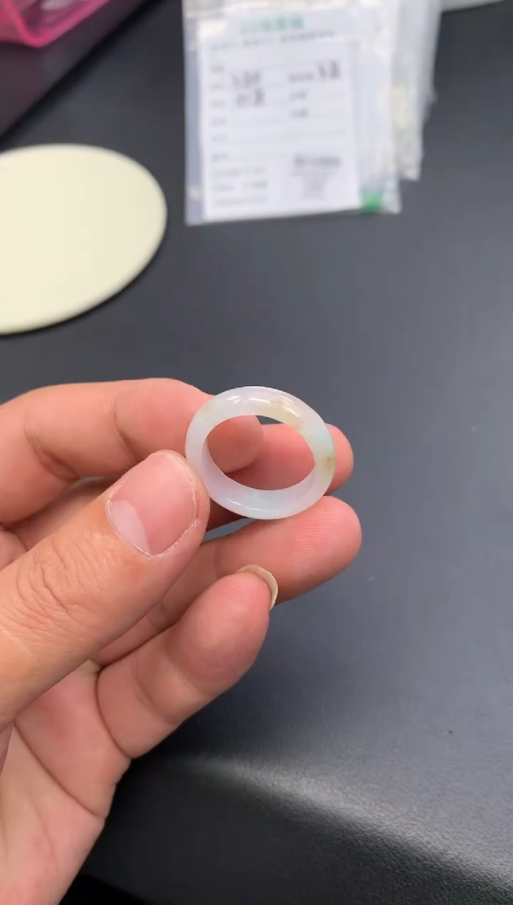 颈饰未镶嵌翡翠48小时鉴赏期 退货不扣服务费