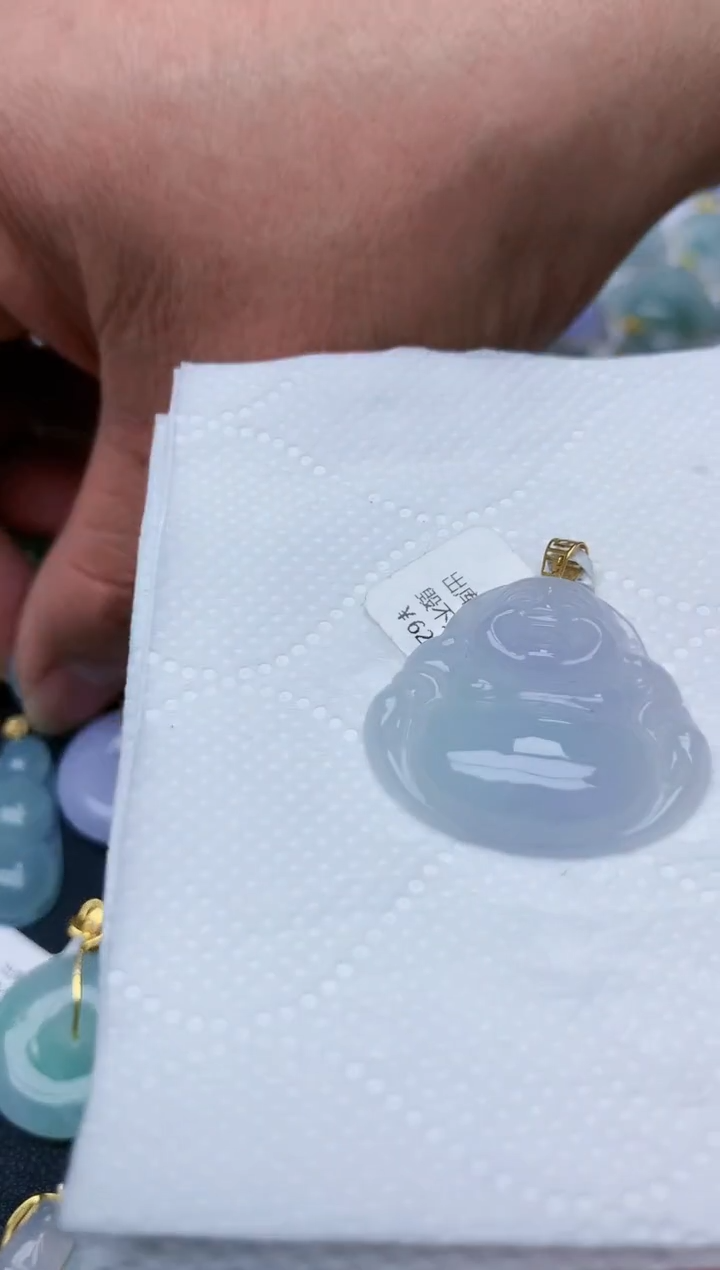 翡翠18K金镶嵌颈饰天然缅甸A货翡翠