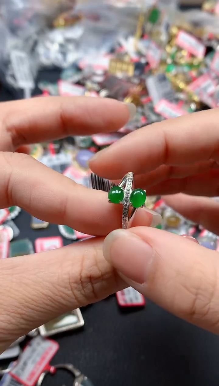 银S925镶嵌戒指翡翠天然A货缅甸翡翠