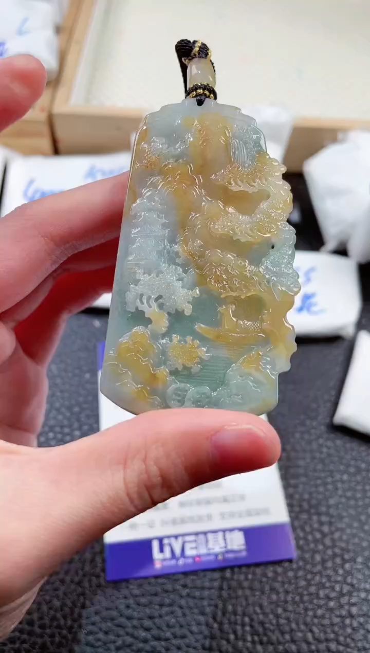 【闪购商品】翡翠颈饰未镶嵌00001546