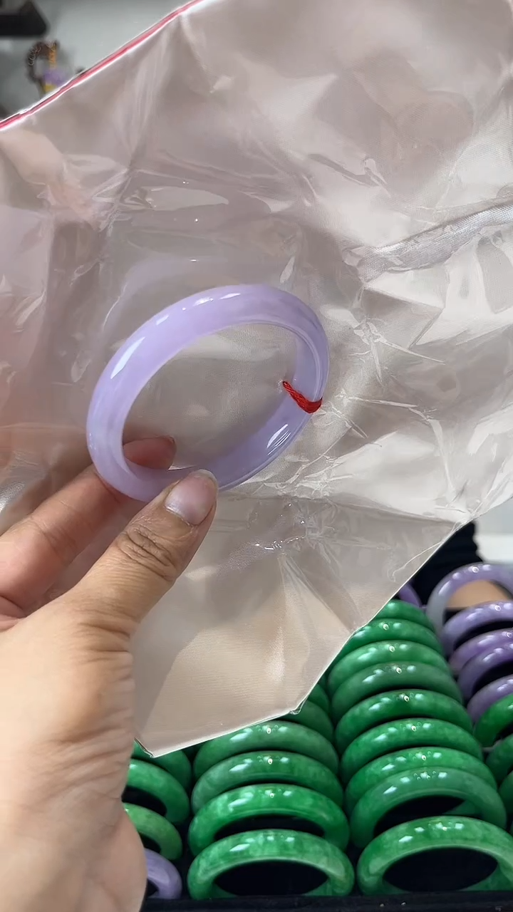 【闪购商品】砖雕闪35 圈口58..4 独货手镯