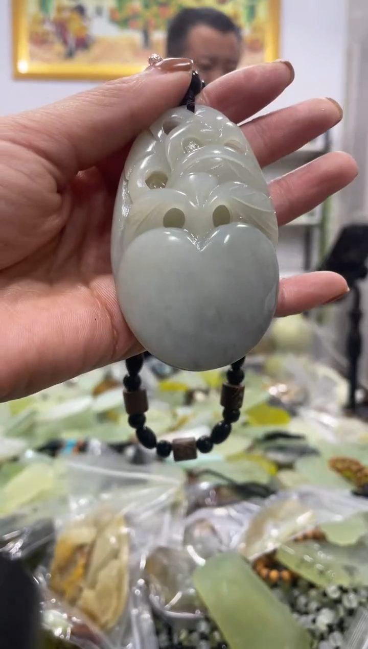 【闪购商品】岫玉手把未镶嵌