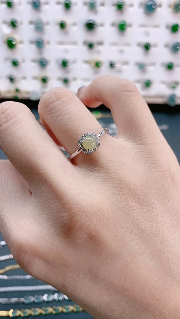 【闪购商品】翡翠戒指银S925镶嵌天然翡翠