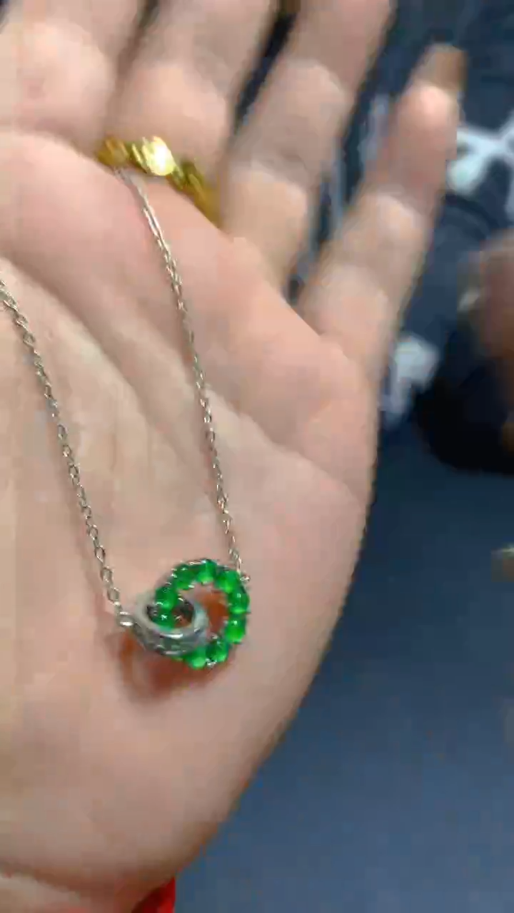 【闪购商品】翡翠吊坠(赠链)未镶嵌0682634214/多样性发一