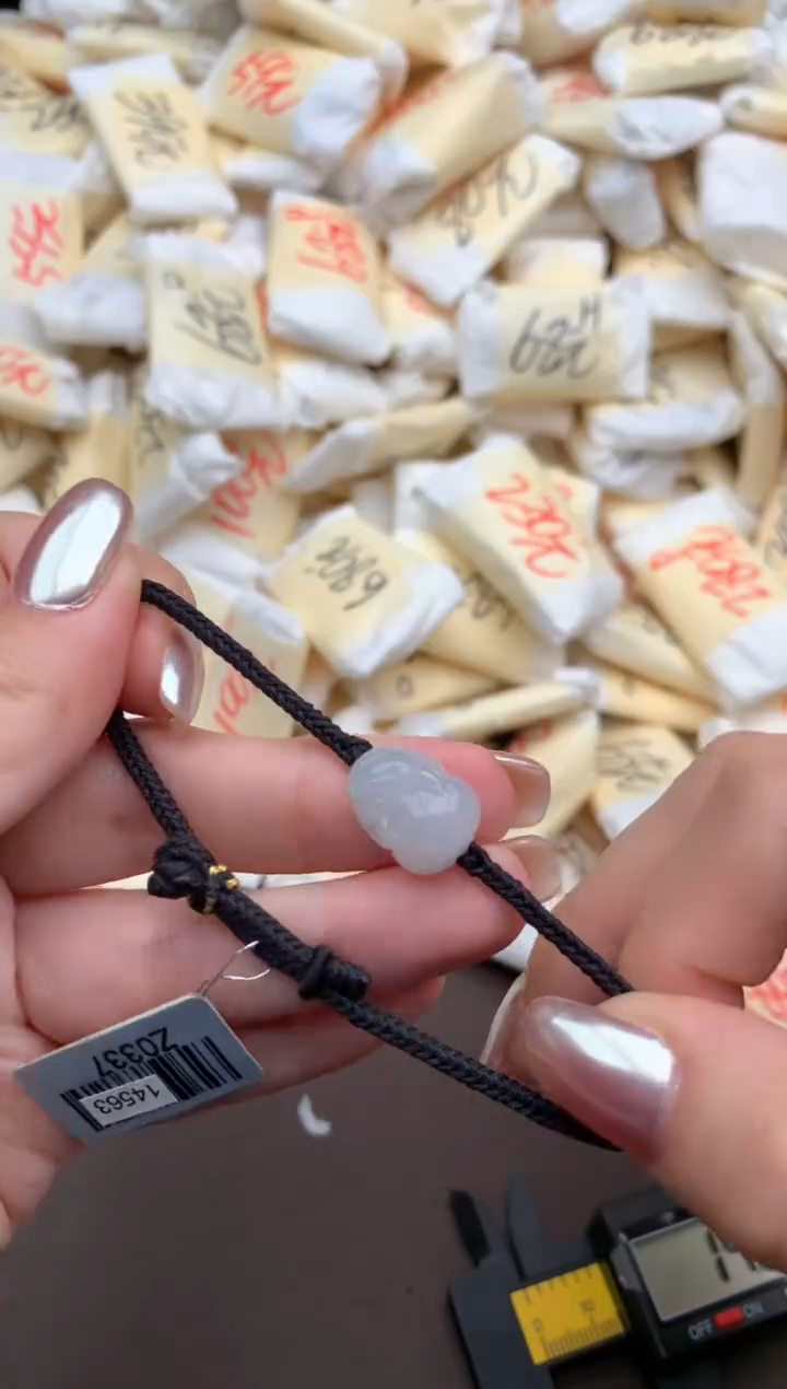 【闪购商品】翡翠手绳未镶嵌一