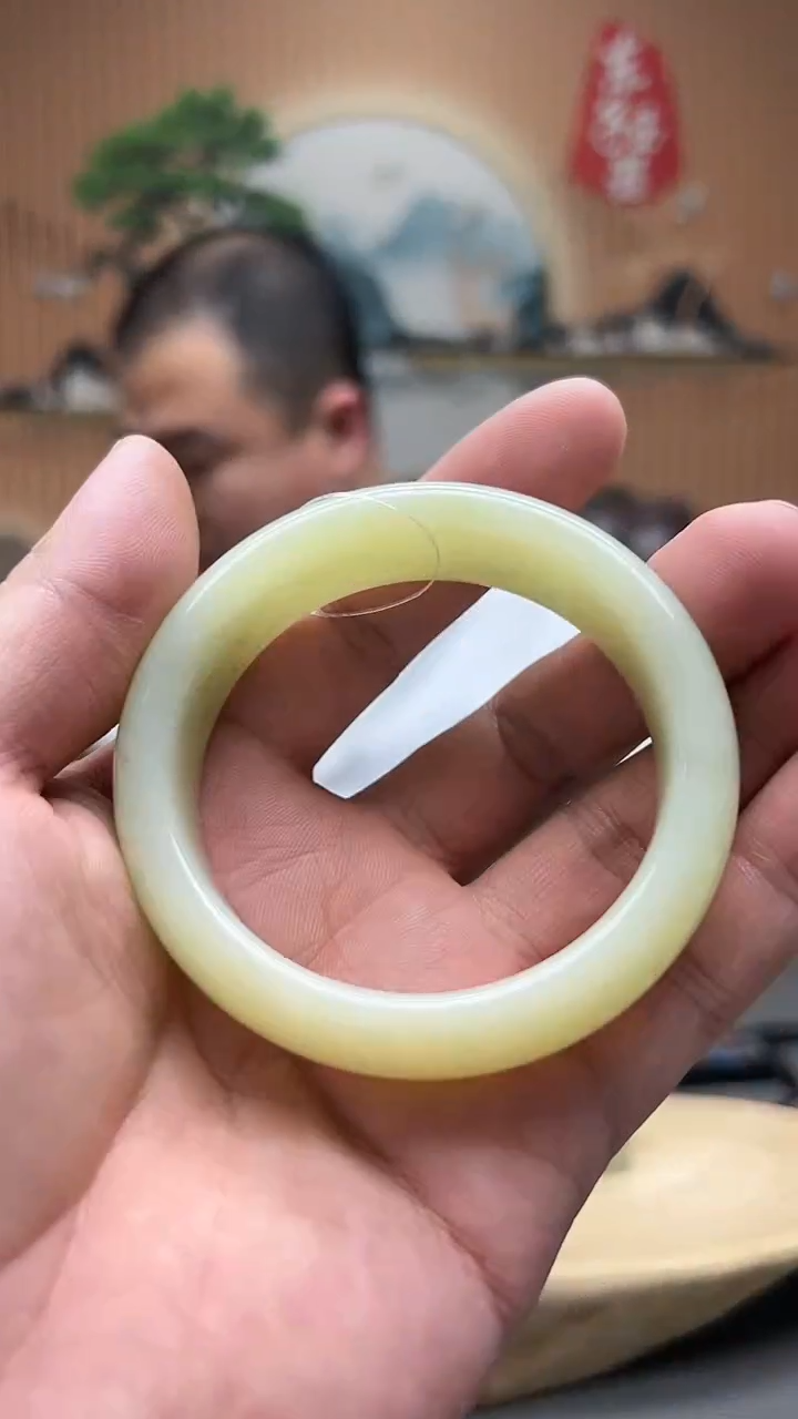 【闪购商品】和田玉手镯未镶嵌天然玉石高货手镯