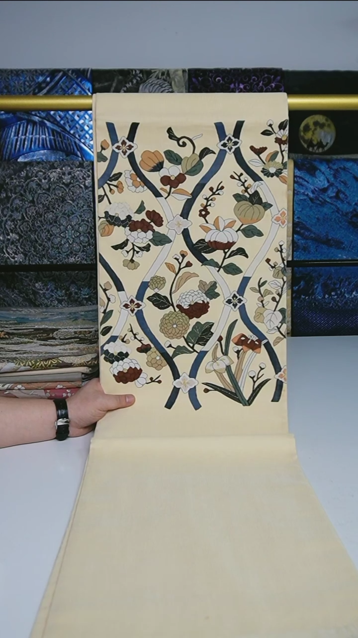 【闪购商品】织绣织锦109两通明缂丝