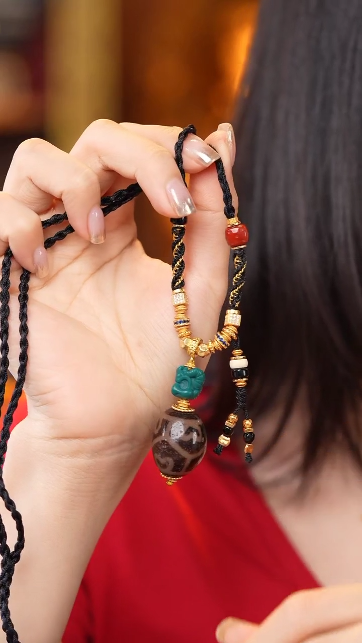 未镶嵌颈饰玛瑙/玉髓（覆膜）Z32957多样性发其一项链