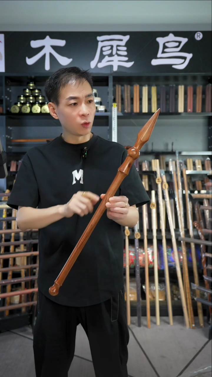 木手作木制雕刻品