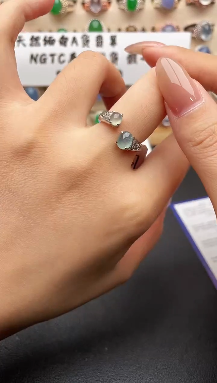 银S925镶嵌戒指翡翠一物一证一礼盒