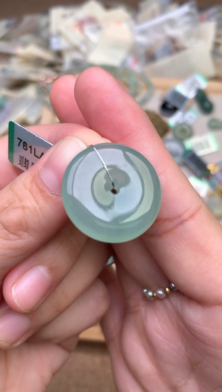 未镶嵌挂件翡翠1