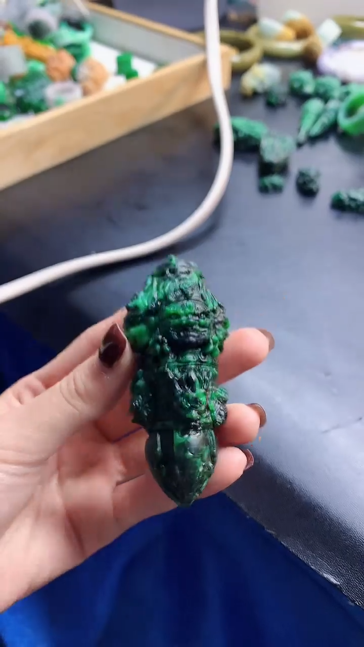 颈饰未镶嵌翡翠天然缅甸翡翠A货