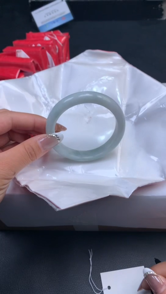 【闪购商品】翡翠手镯未镶嵌天然缅甸A货翡翠手镯
