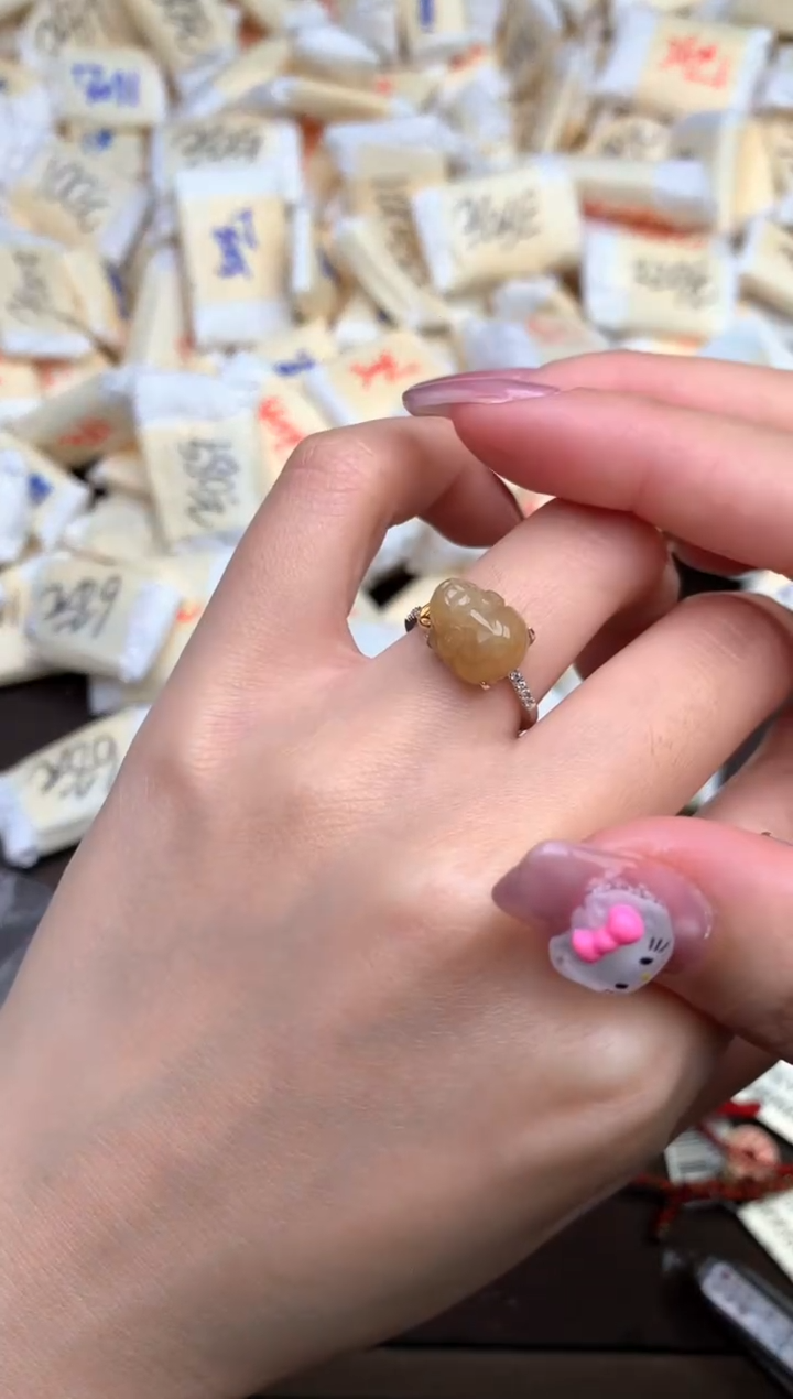 【闪购商品】翡翠戒指银S925镶嵌 — 