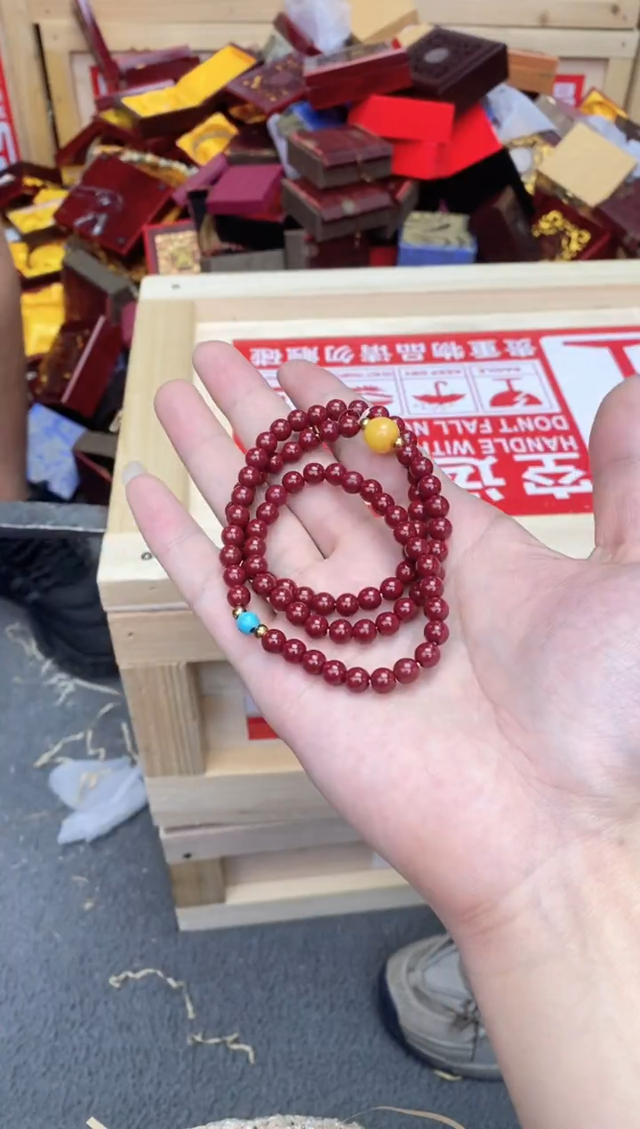 精选闪购手串搭配无礼盒