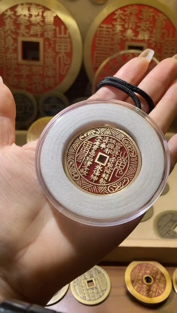 铜点砂四象+盒子+脖挂