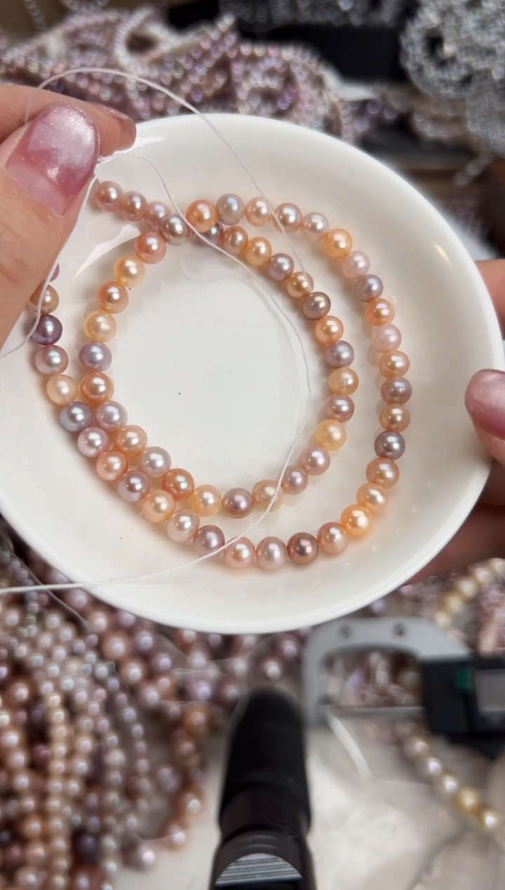 未镶嵌56淡水珍珠糖果珍珠项链（6mm左右无核）
