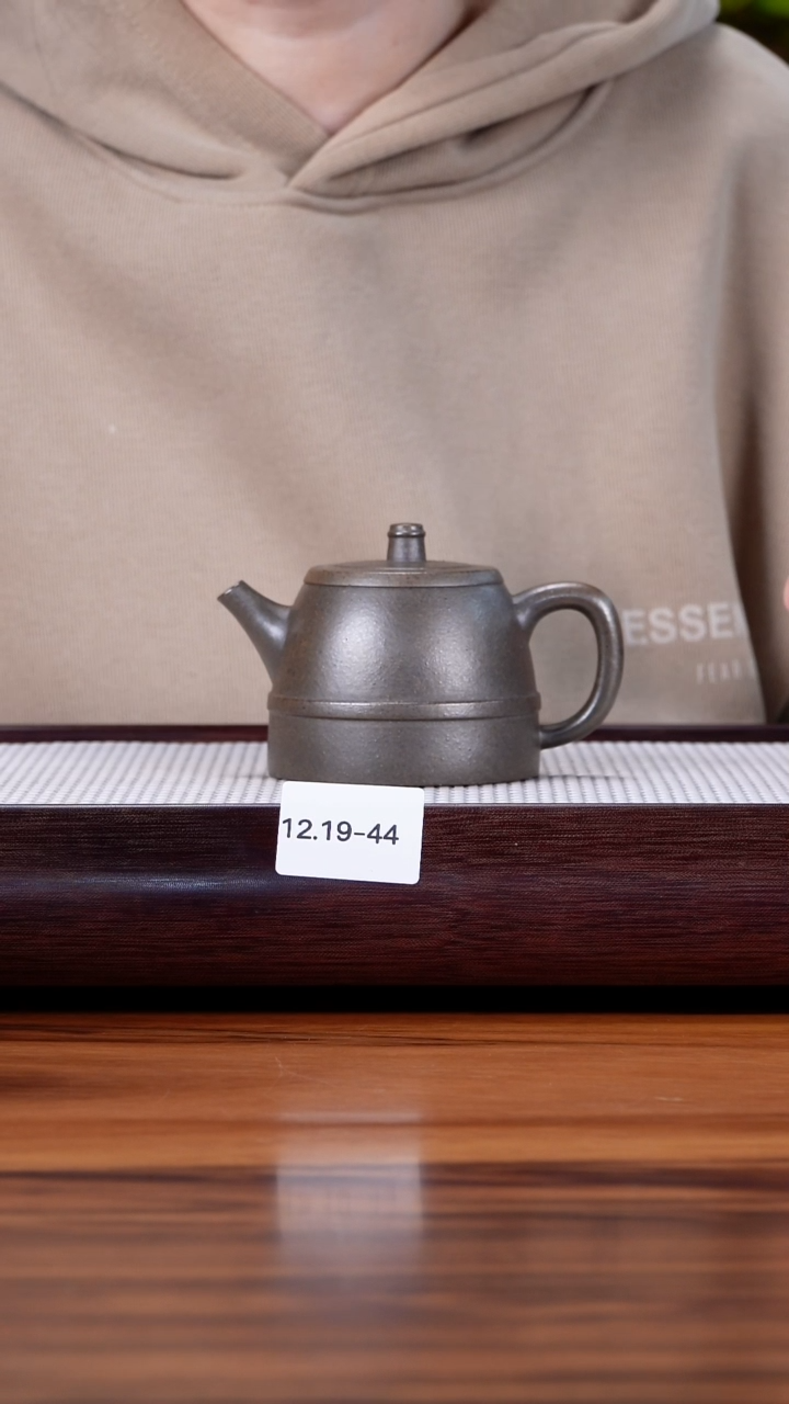 茶壶紫砂?****?12.19-44黄金段 还原烧 腰线巨轮170