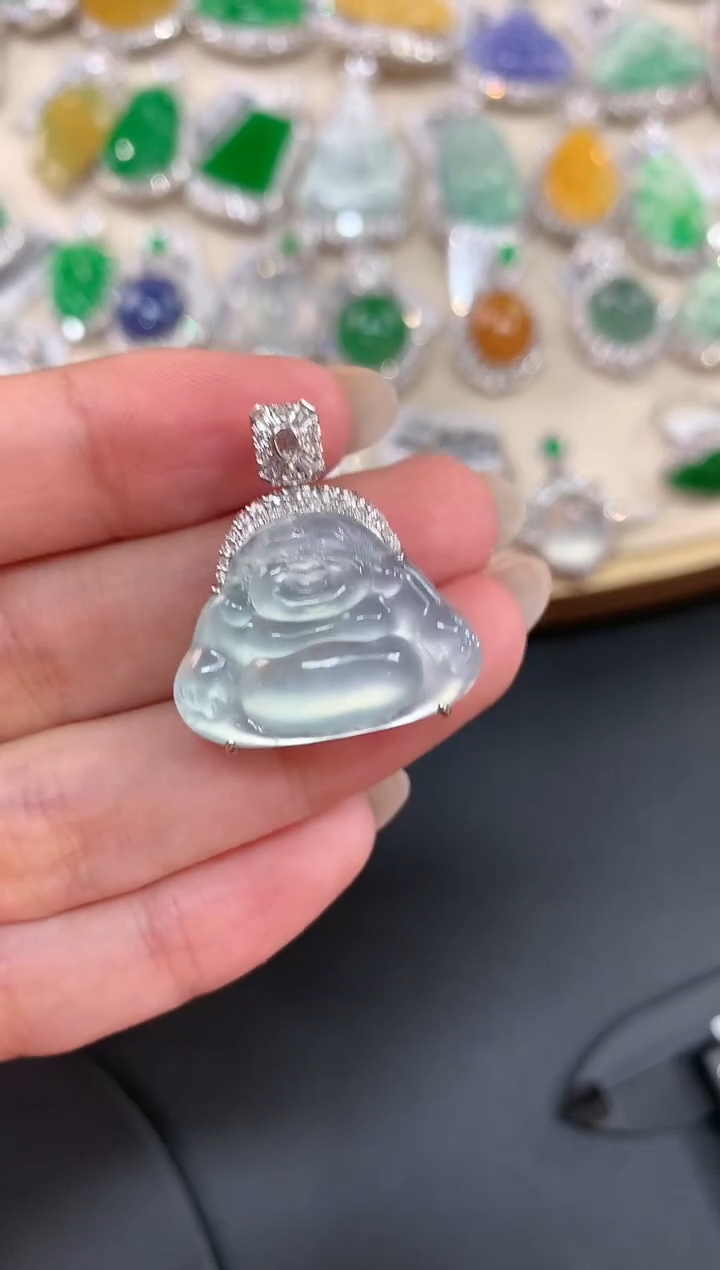 【闪购商品】翡翠吊坠(不含链)18K金镶嵌A696|19800