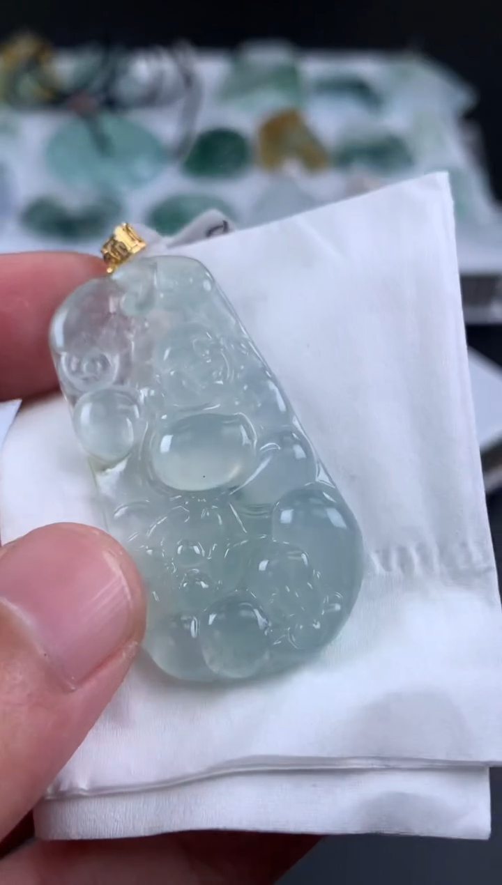 【闪购商品】翡翠颈饰18K金镶嵌翡翠