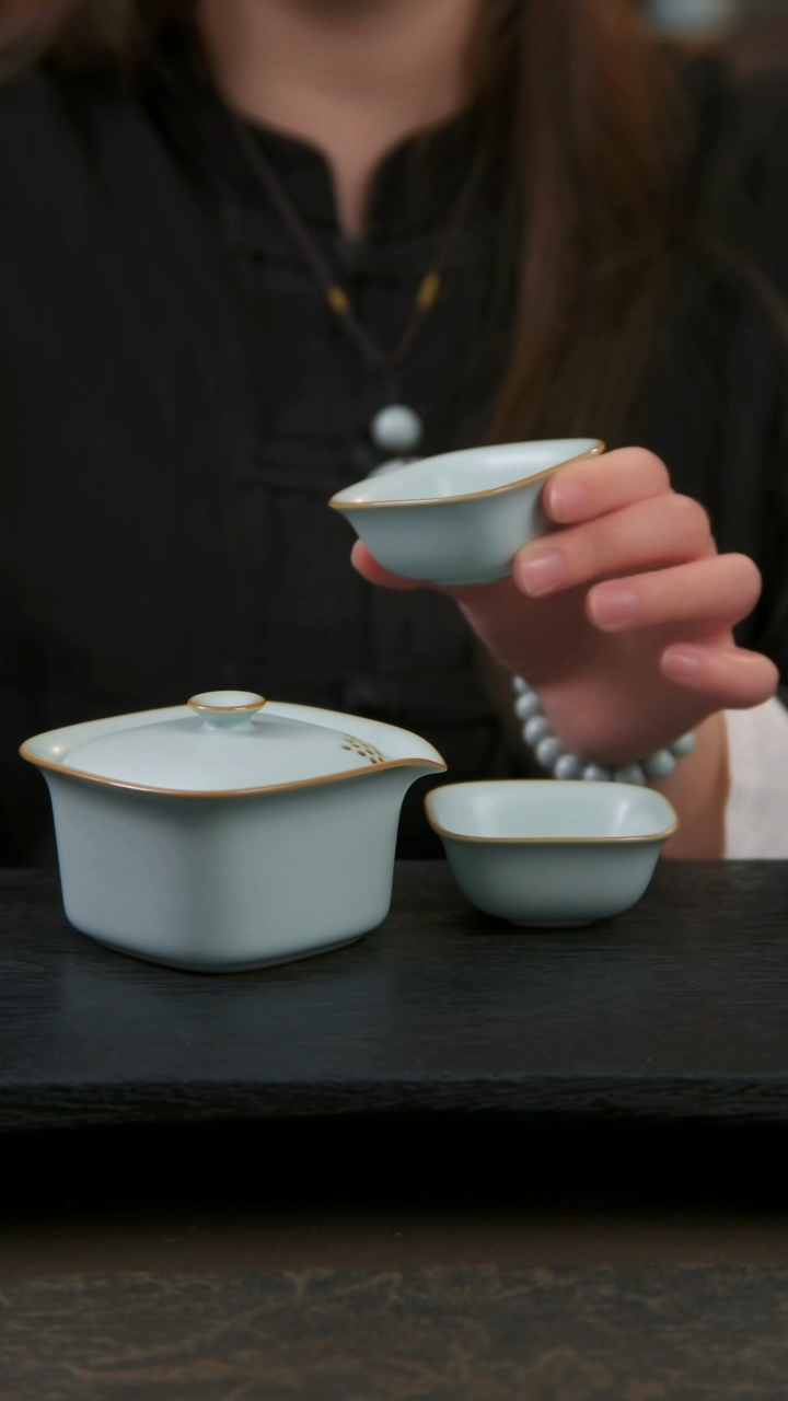 【闪购商品】杯四海快客茶组（拍下联系客服核对