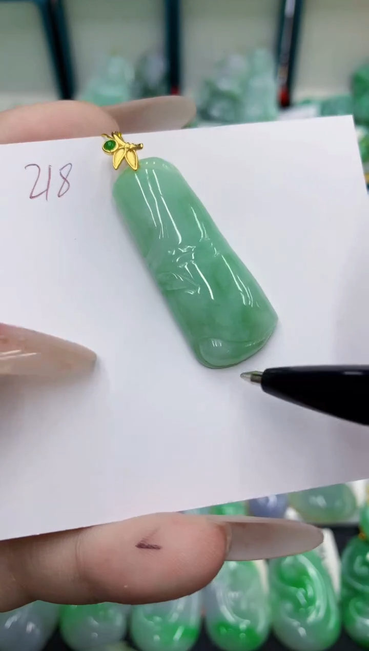 翡翠未镶嵌颈饰号链接111111111