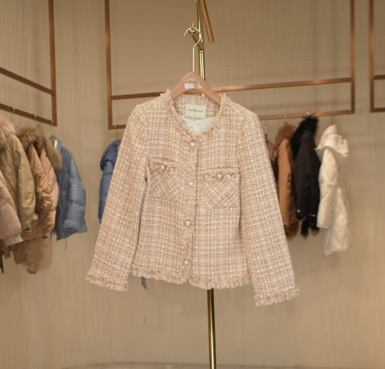 E003 E系列秋冬时尚金丝编织绵羊毛小香风外套女 43632