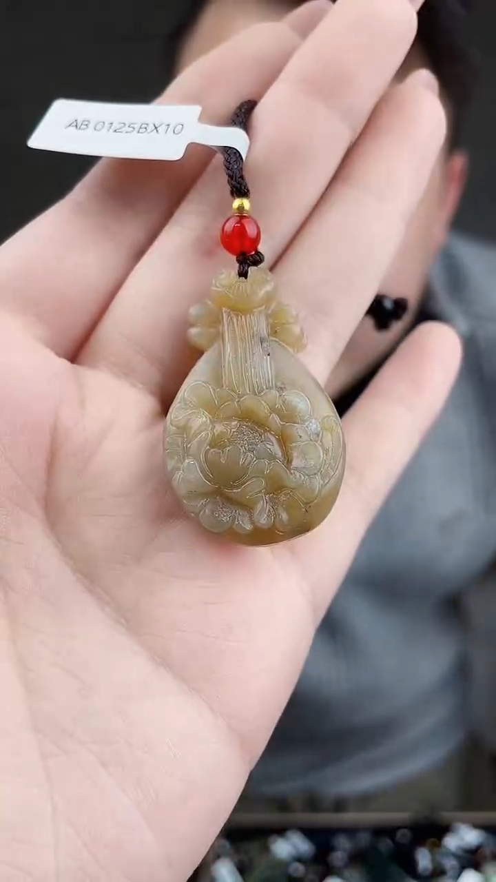 未镶嵌和田玉挂件和田玉拍一发一，多样性发货！