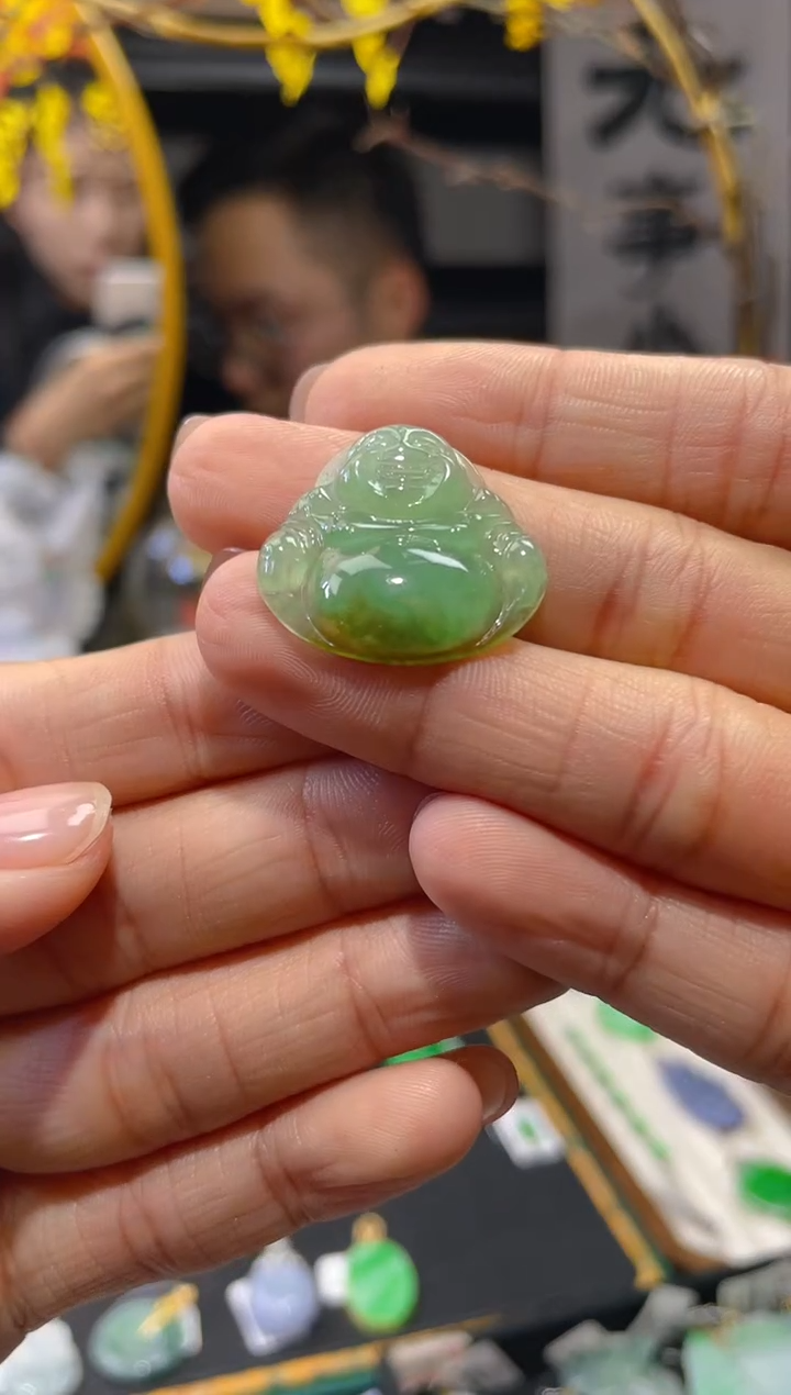 【闪购商品】翡翠颈饰未镶嵌假一赔三