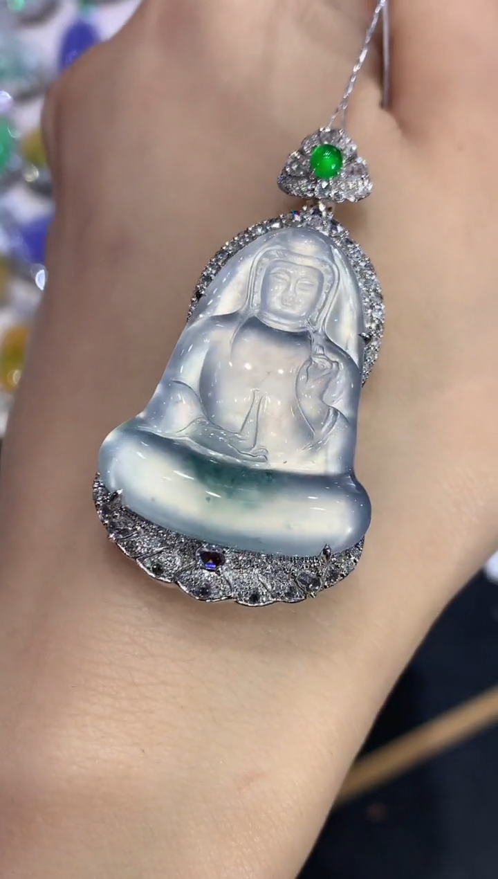 【闪购商品】翡翠吊坠(不含链)18K金镶嵌 D6