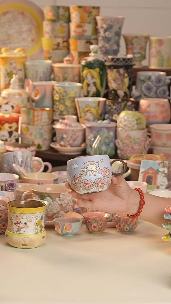 其他景德镇釉下彩手绘设计师款陶瓷