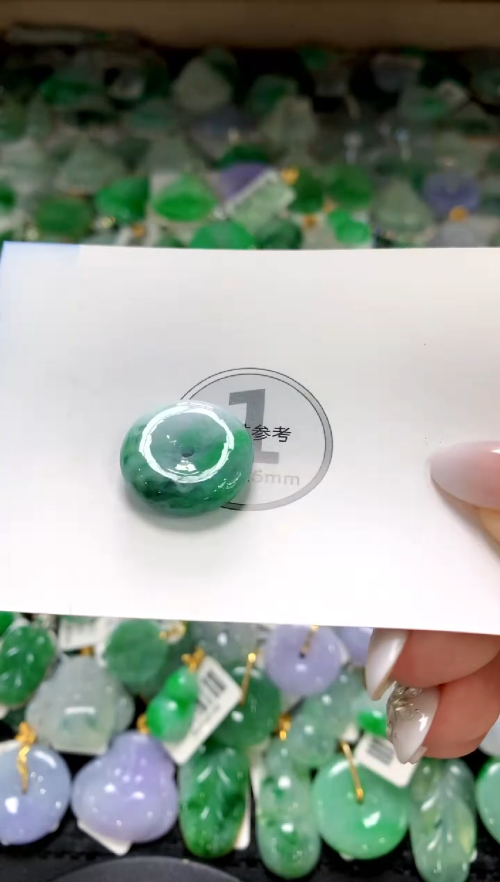 颈饰未镶嵌翡翠1111111111111111