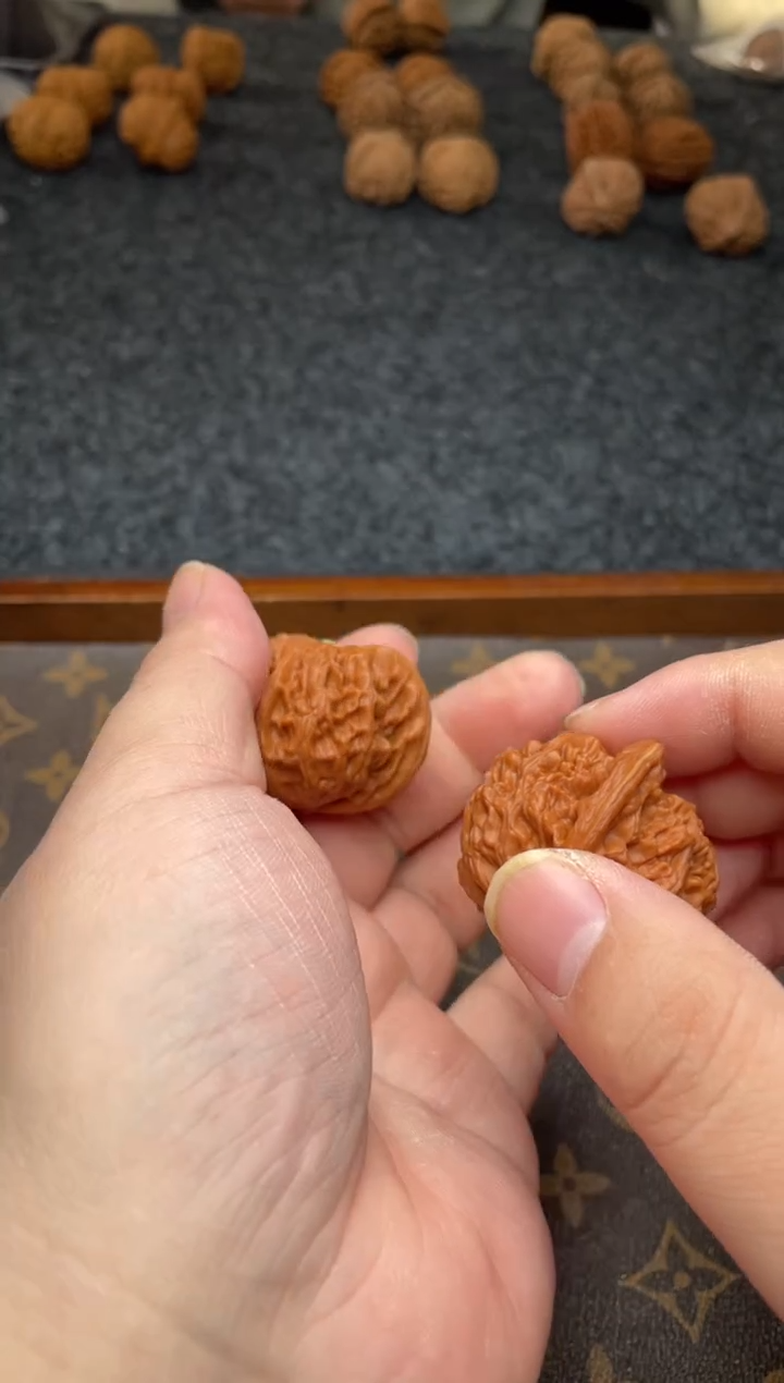 把件文玩核桃B  58号  37 尺承德密纹