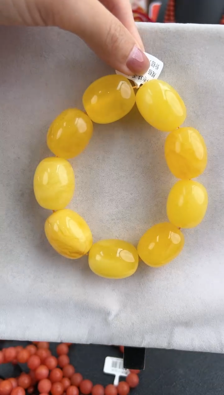 【闪购商品】琥珀裸石未镶嵌10127109-手串